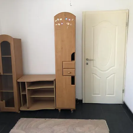 Apartment Apartman Miran Kutak *